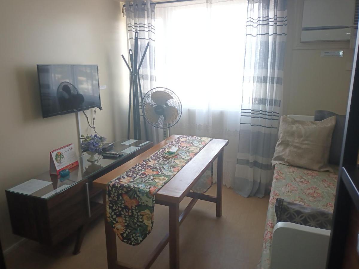 Nice Corner Ayala 1 Bedroom Condo At Heart Of Davao City With Hi Speed Wi Fi Internet Exterior photo