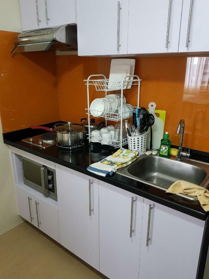 Nice Corner Ayala 1 Bedroom Condo At Heart Of Davao City With Hi Speed Wi Fi Internet Exterior photo