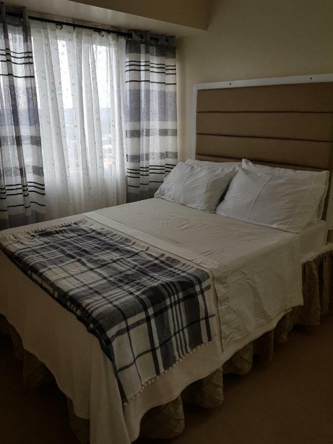 Nice Corner Ayala 1 Bedroom Condo At Heart Of Davao City With Hi Speed Wi Fi Internet Exterior photo